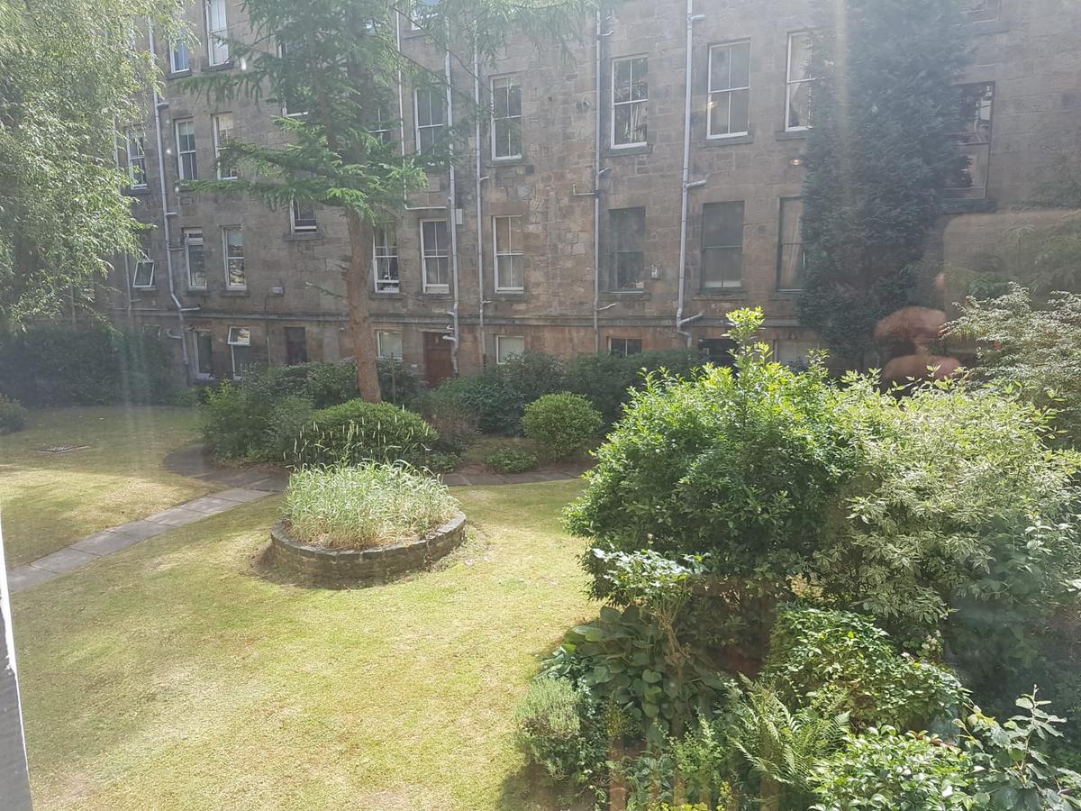 Bentinck Street Ground Floor Apartment グラスゴー エクステリア 写真